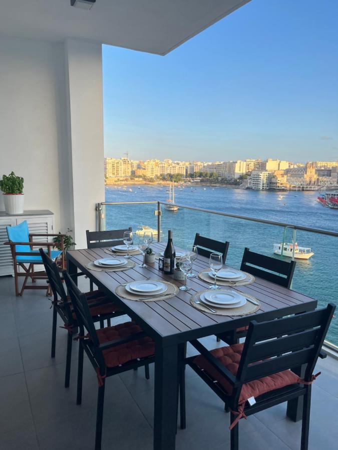 Seafront Two Bedroom Apartment St. Julian's Exterior foto